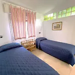 Apartment In 54702 *